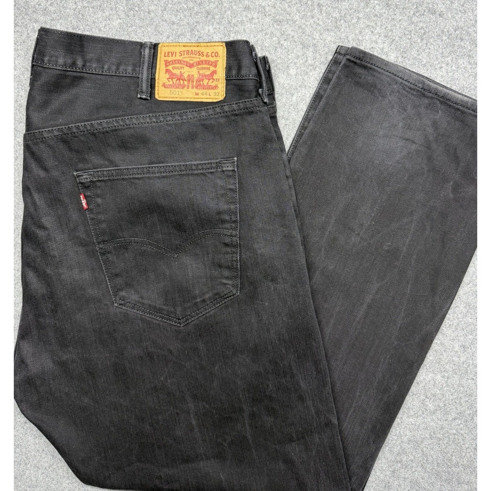 Levis 501 Mens 44x32 Jeans Black Denim Button Fly Straight Leg Pants Casual 2015